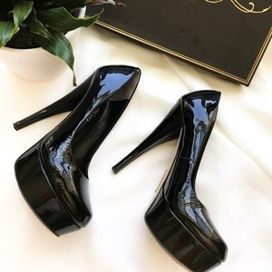 Alejandra Ingelmo Patent Leather Pumps